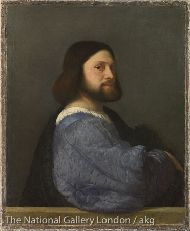 1558049